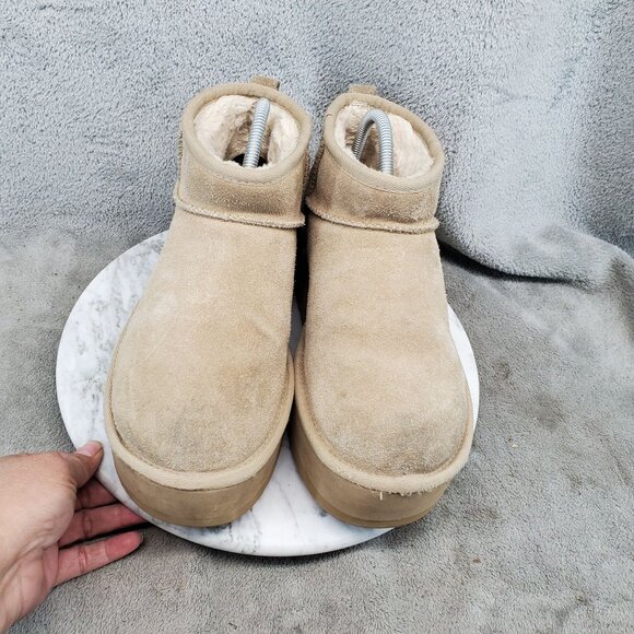 Ugg Shoes Womens Size 8 Tan Suede Ultra Mini Platform Shearling Boots *Read* - Picture 4 of 13